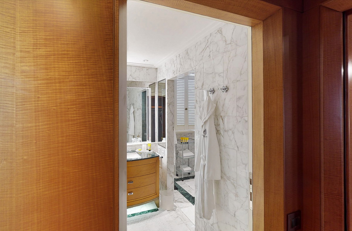 Hotel Four Season Milano - Anti Bagno in Marmo