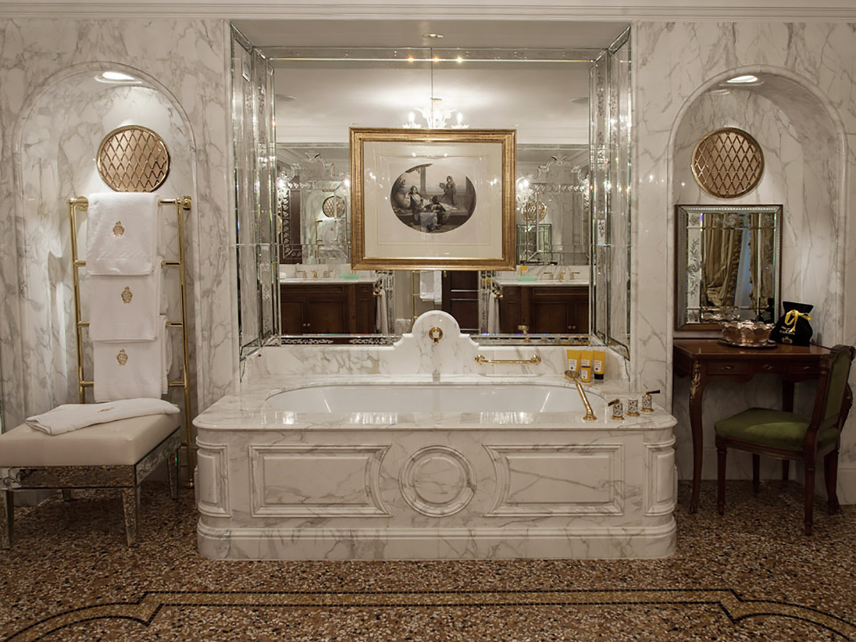 Hotel Danieli Venezia - Vasca in Marmo Suite