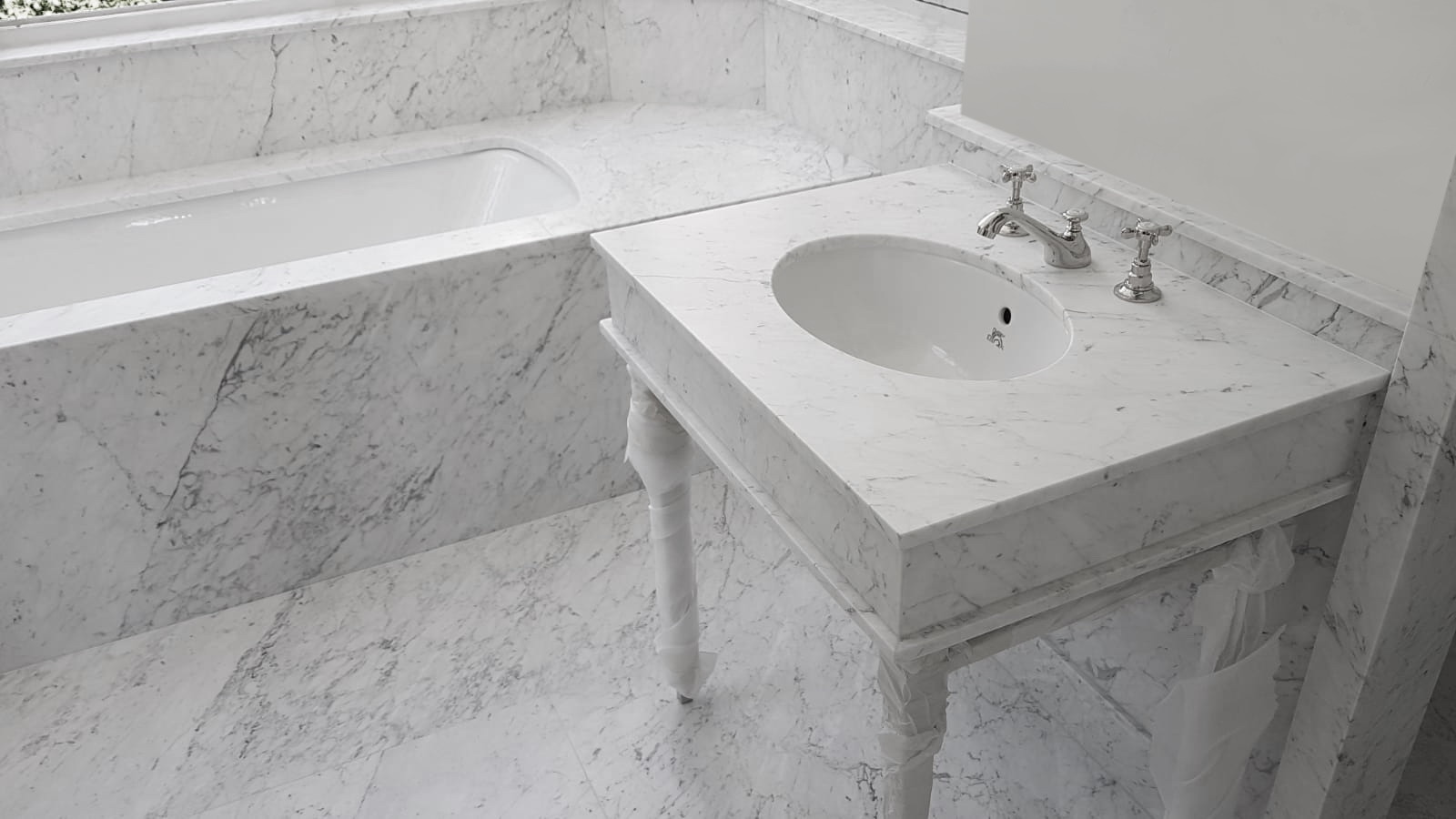 Marble Project Carrara - Vasca e Lavandino in Marmo